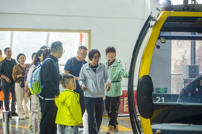 精准营销与暖心服务并举，天蒙景区国庆假期实现双赢